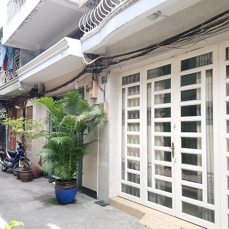 Thuy Huong Homestay Cidade de Ho Chi Minh Exterior foto