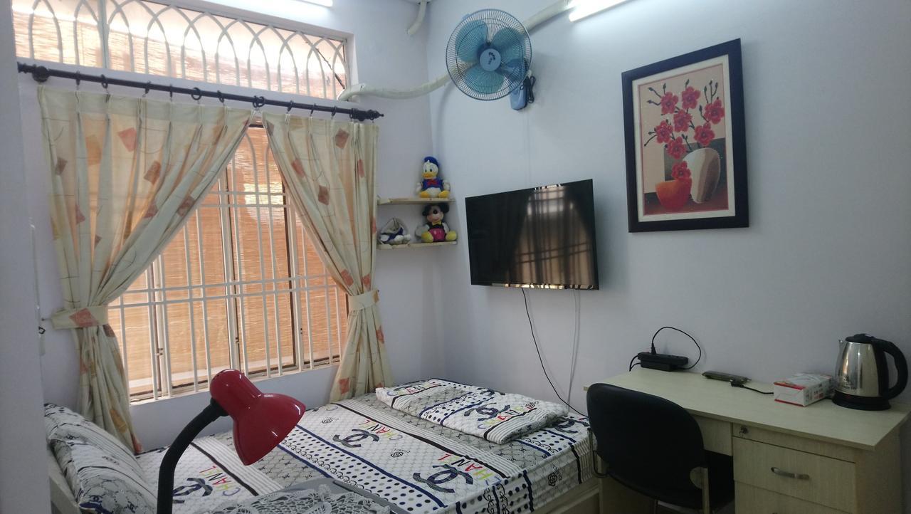 Thuy Huong Homestay Cidade de Ho Chi Minh Exterior foto